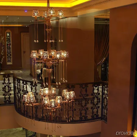 Elegance Hotel
