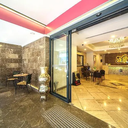 Hotel Elegance Istanbul