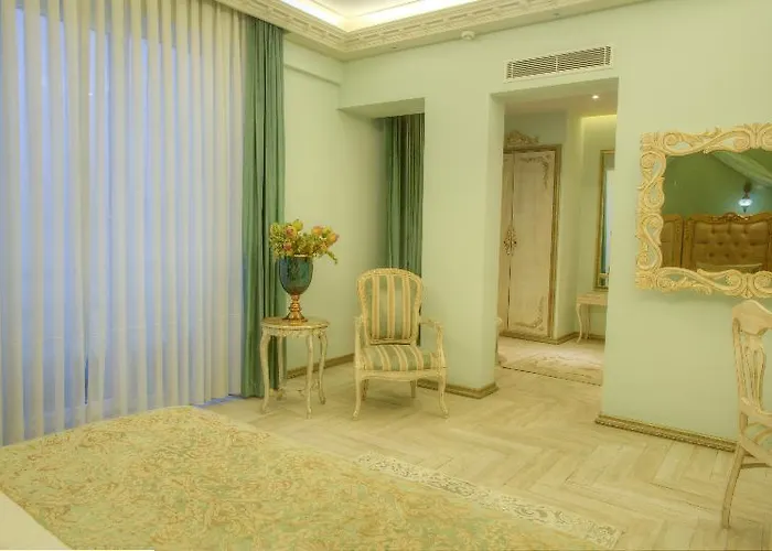 Hotel Elegance Istanbul