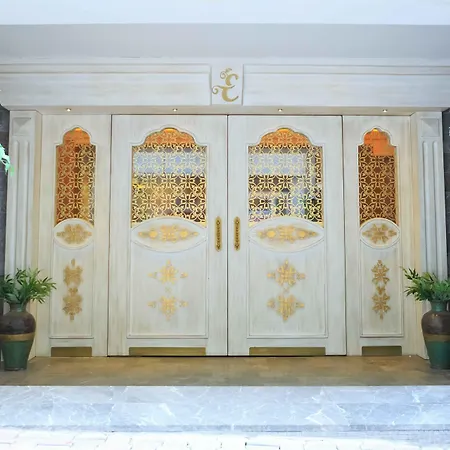 Hotel Elegance 3*