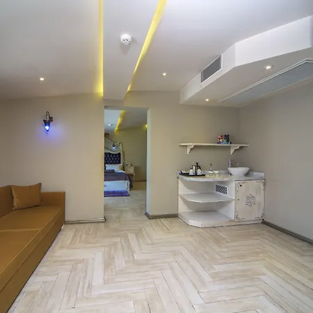 Elegance 3* Istanbul